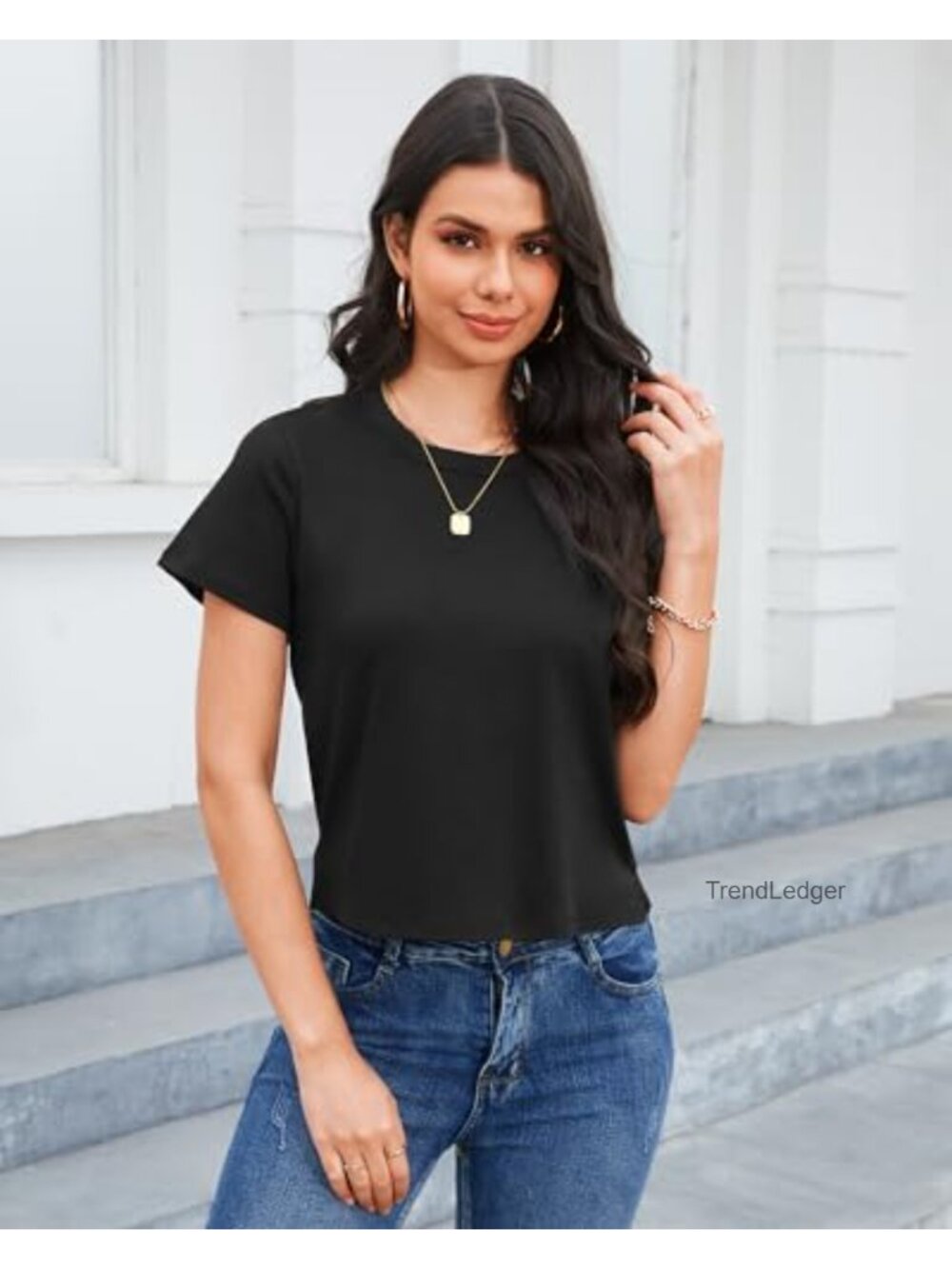 Women's Cotton Crewneck Boxy Crop T-Shirt Short Sleeve Slit Sides Casual